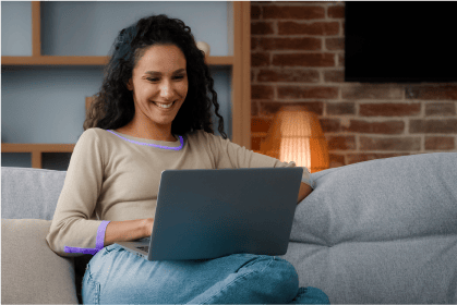 Usuaria realizando Onboarding digital