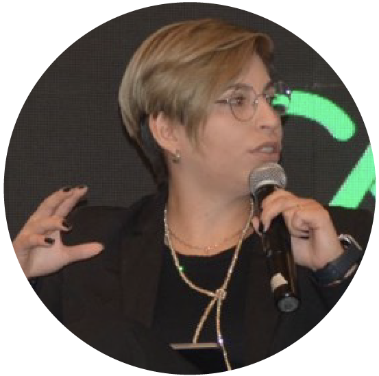 ponenetes conversaciones a sorbos-daniela